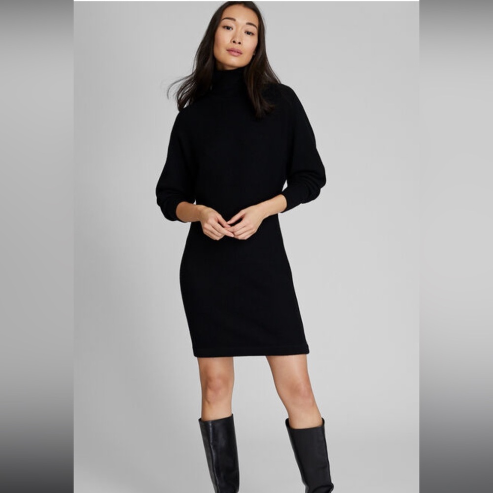 Neiman Marcus The Cashmere Collection Turtleneck Dress Black Long Sleeve Medium